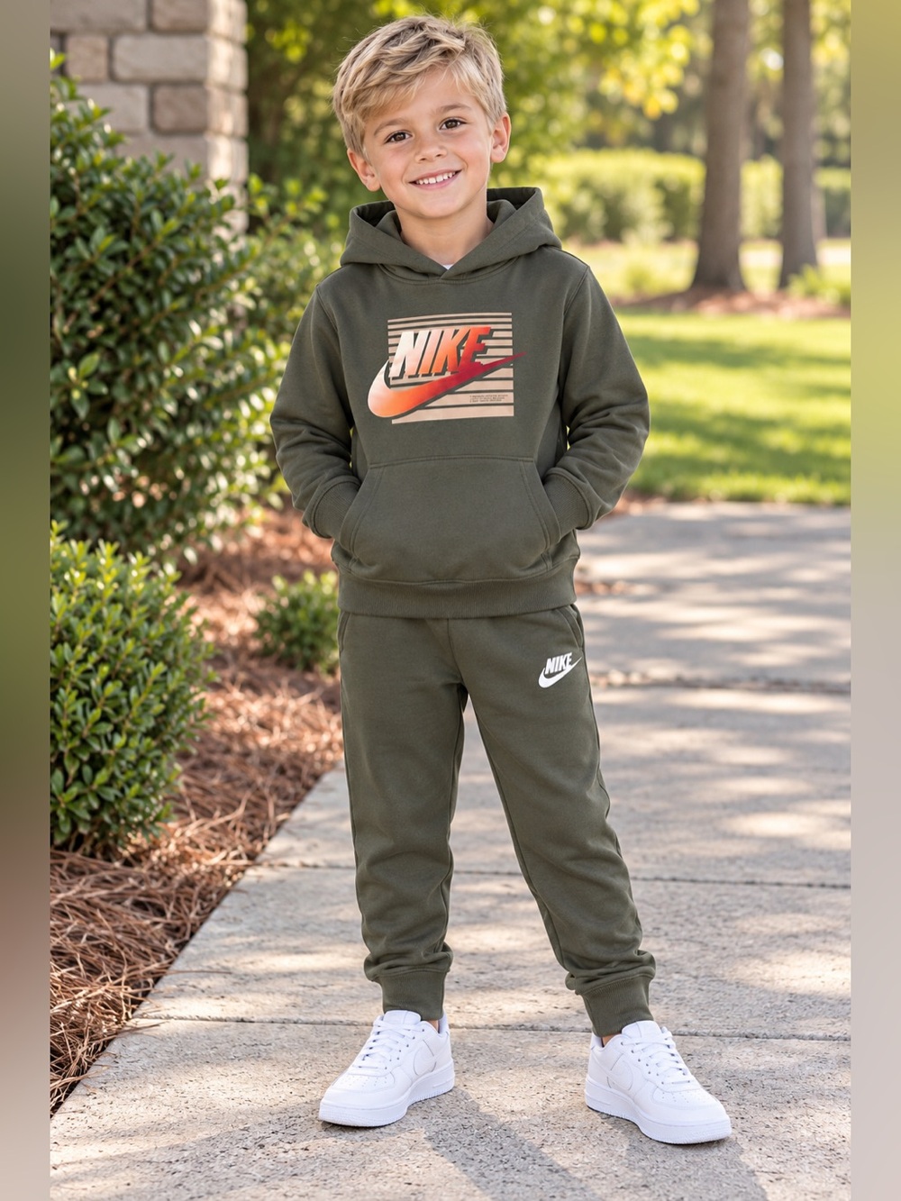 Nike Boys Size 6 Hooded Sweatshirt & Jogger Pants Olive Green 2PC Set NWT